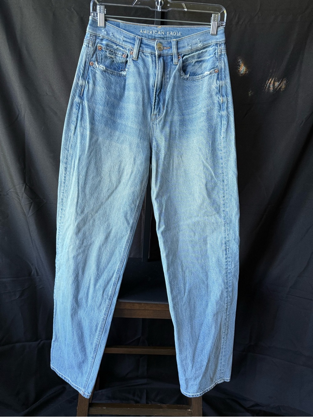 American Eagle Outfitters Light Blue High-Rise Women's Jeans